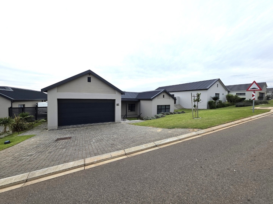 3 Bedroom Property for Sale in Hartland Lifestyle Estate Western Cape